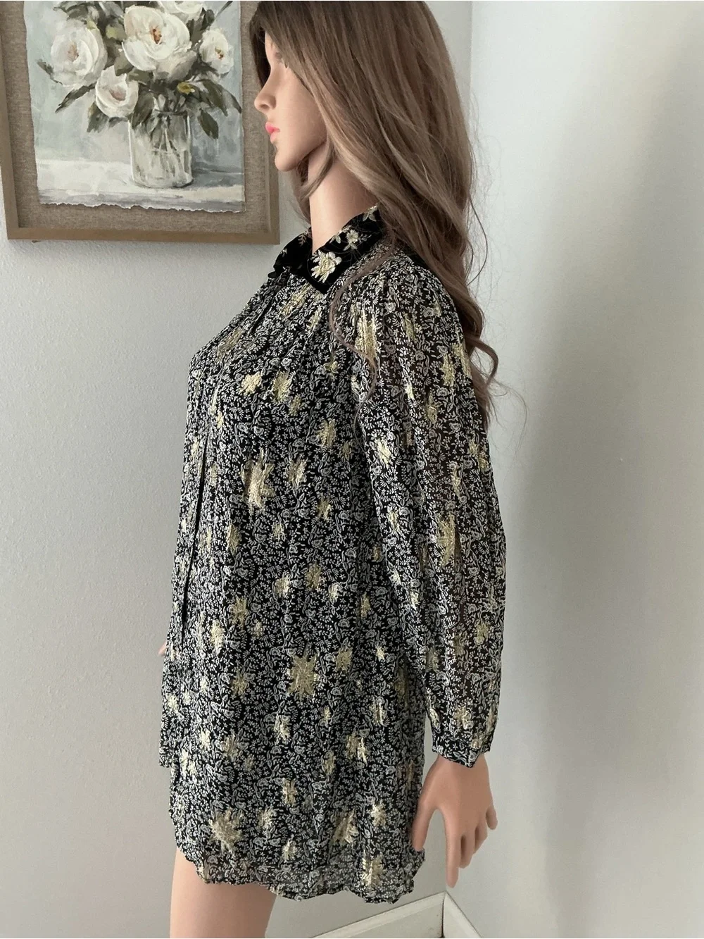 Zara lightweight button